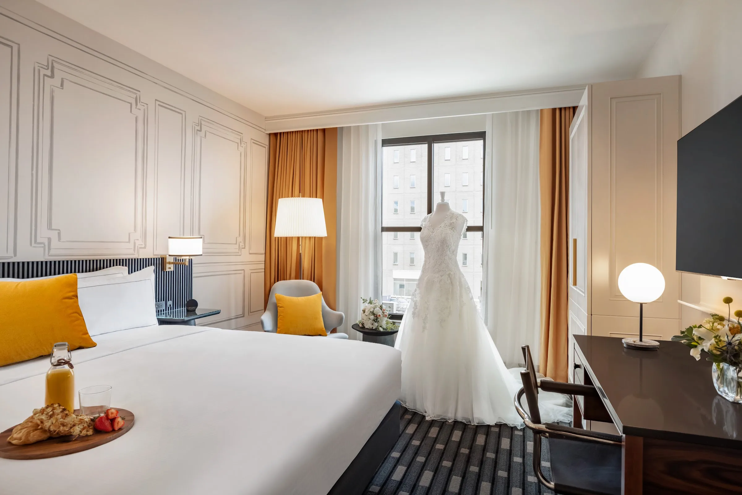 106 Jefferson Huntsville, Curio Collection by Hilton gallery image