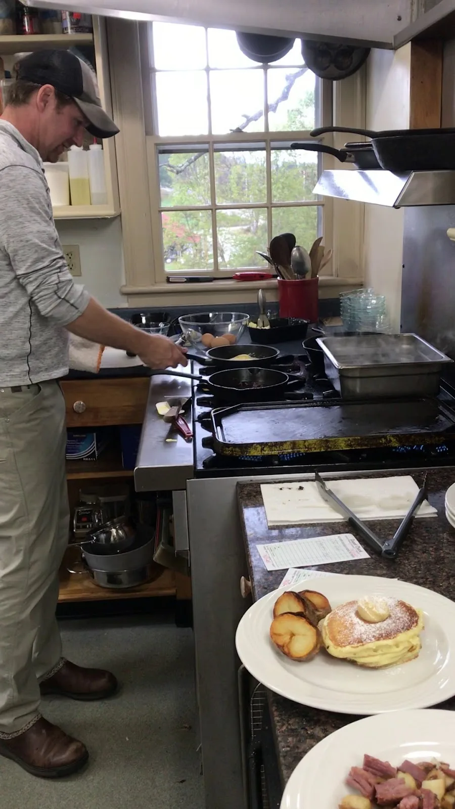 1824 House Inn + Barn gallery image