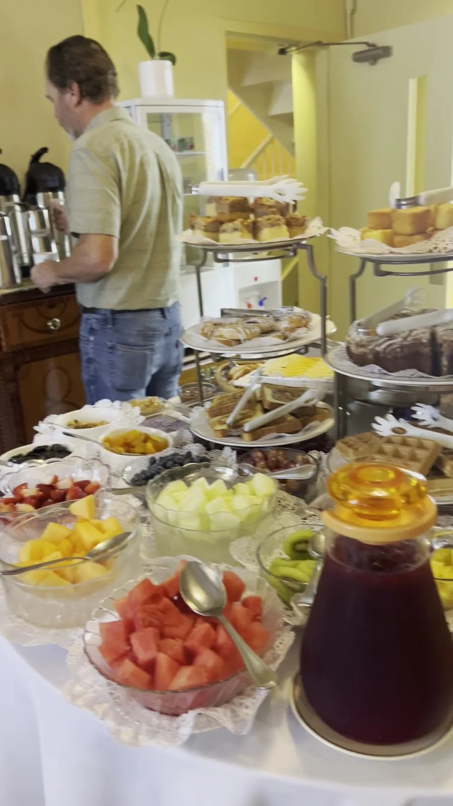 America's Cup Inn gallery image