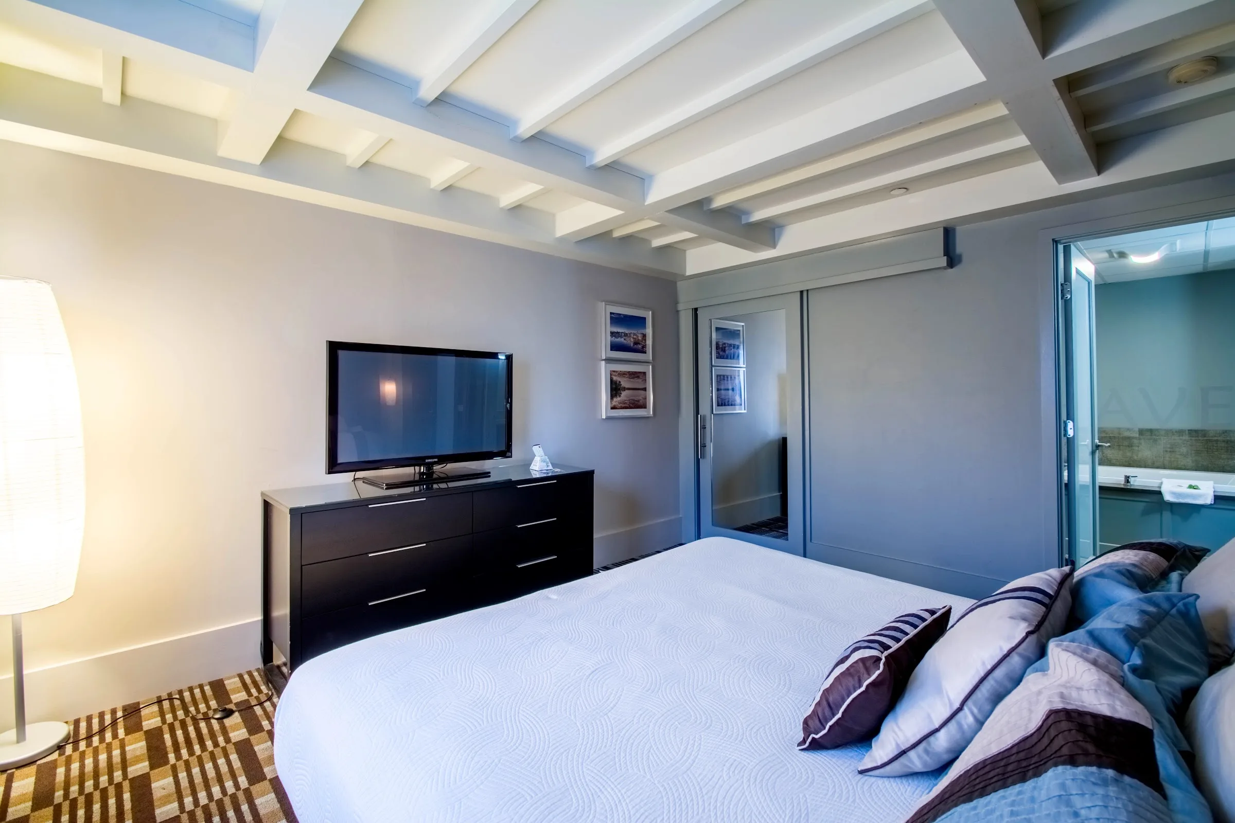 Anchorage Inn and Suites