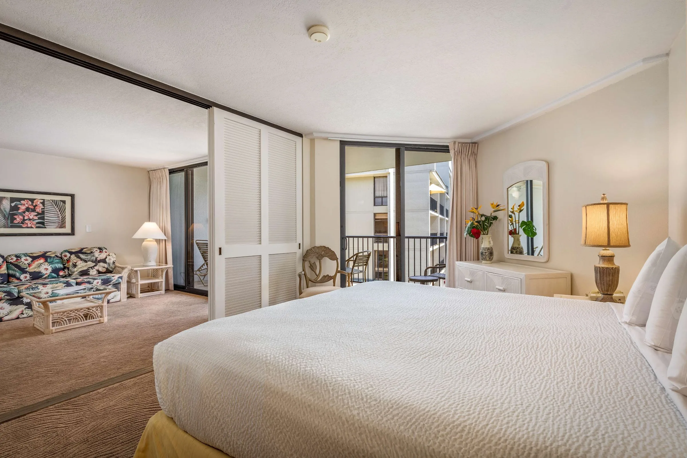 Aston Kona by the Sea gallery image