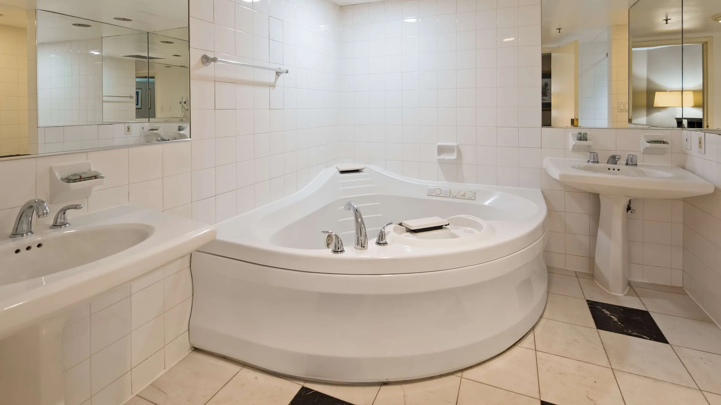 Best Western Atlantic City Beach Block gallery image