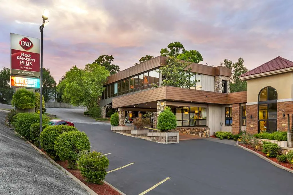Best Western Plus Landing View Inn & Suites