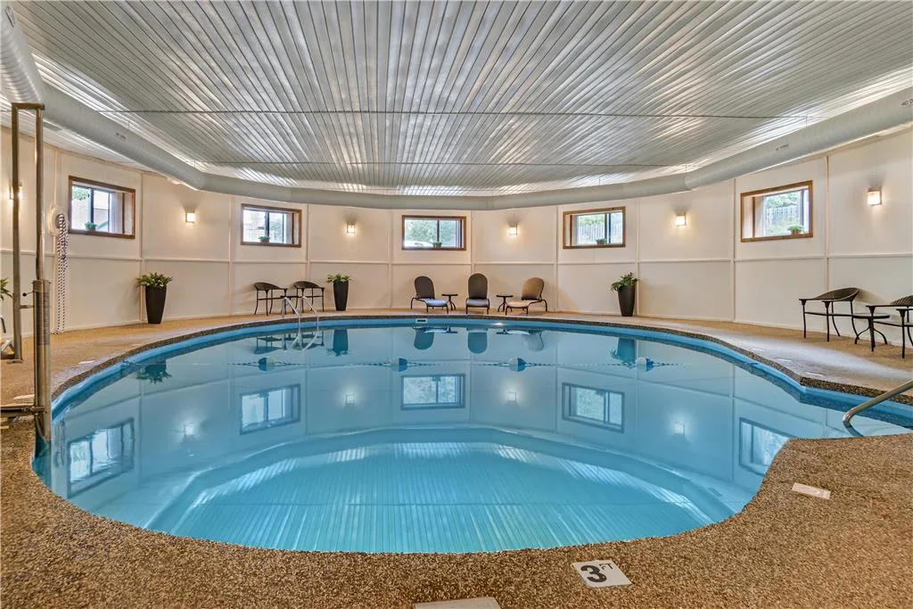 Best Western Plus Traverse City gallery image