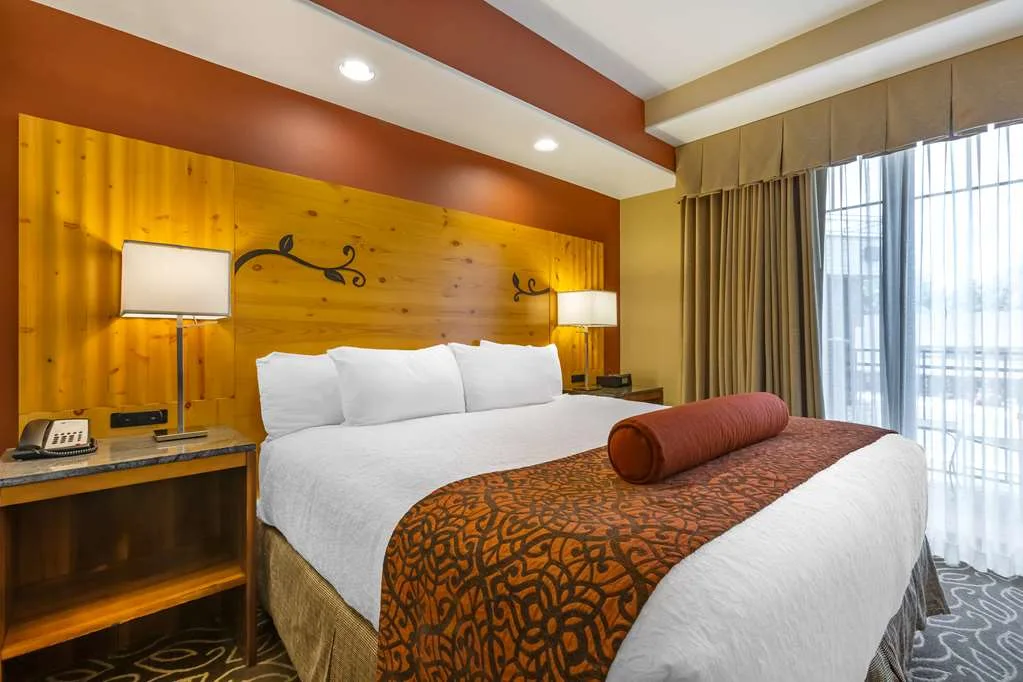 Best Western Premier Ivy Inn & Suites gallery image