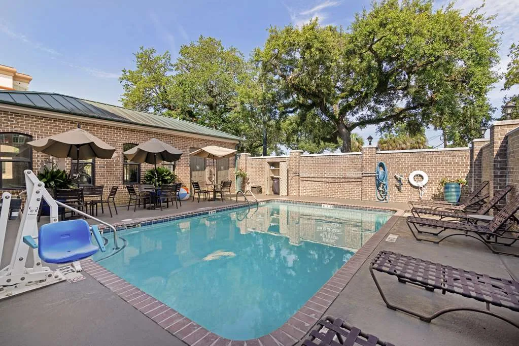 Best Western Savannah Historic District gallery image