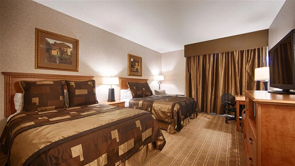 Bismarck Hotel & Conference Center gallery image