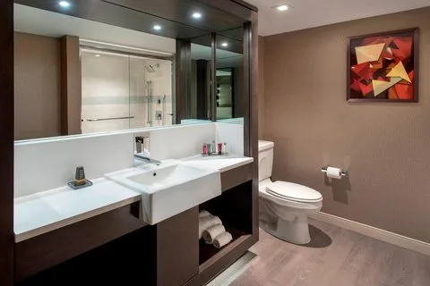 Boston Marriott Cambridge gallery image