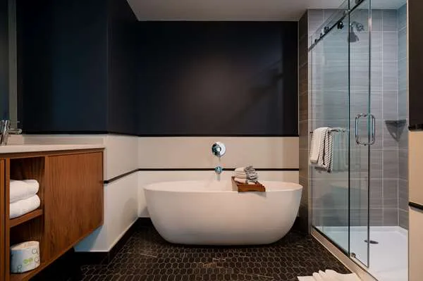 Cambria Hotel Boston Somerville gallery image