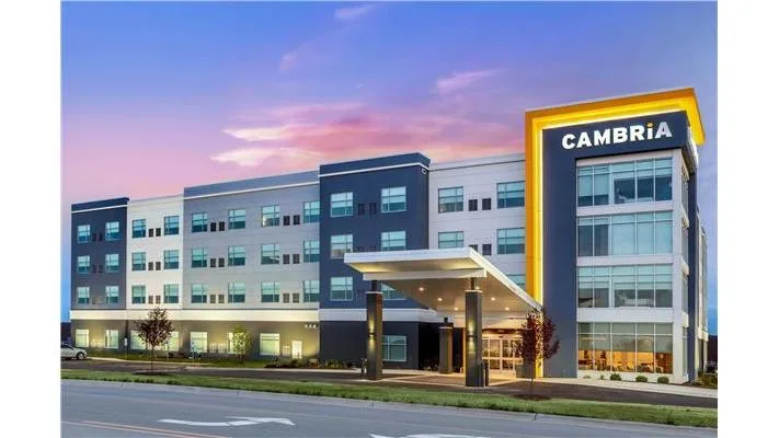 Cambria Hotel Davenport Quad Cities