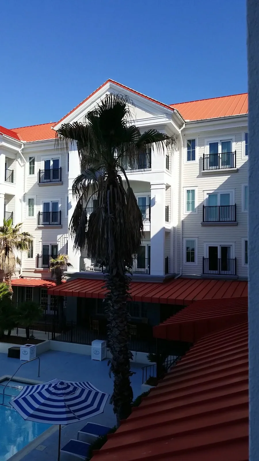 Charleston Harbor Resort & Marina gallery image