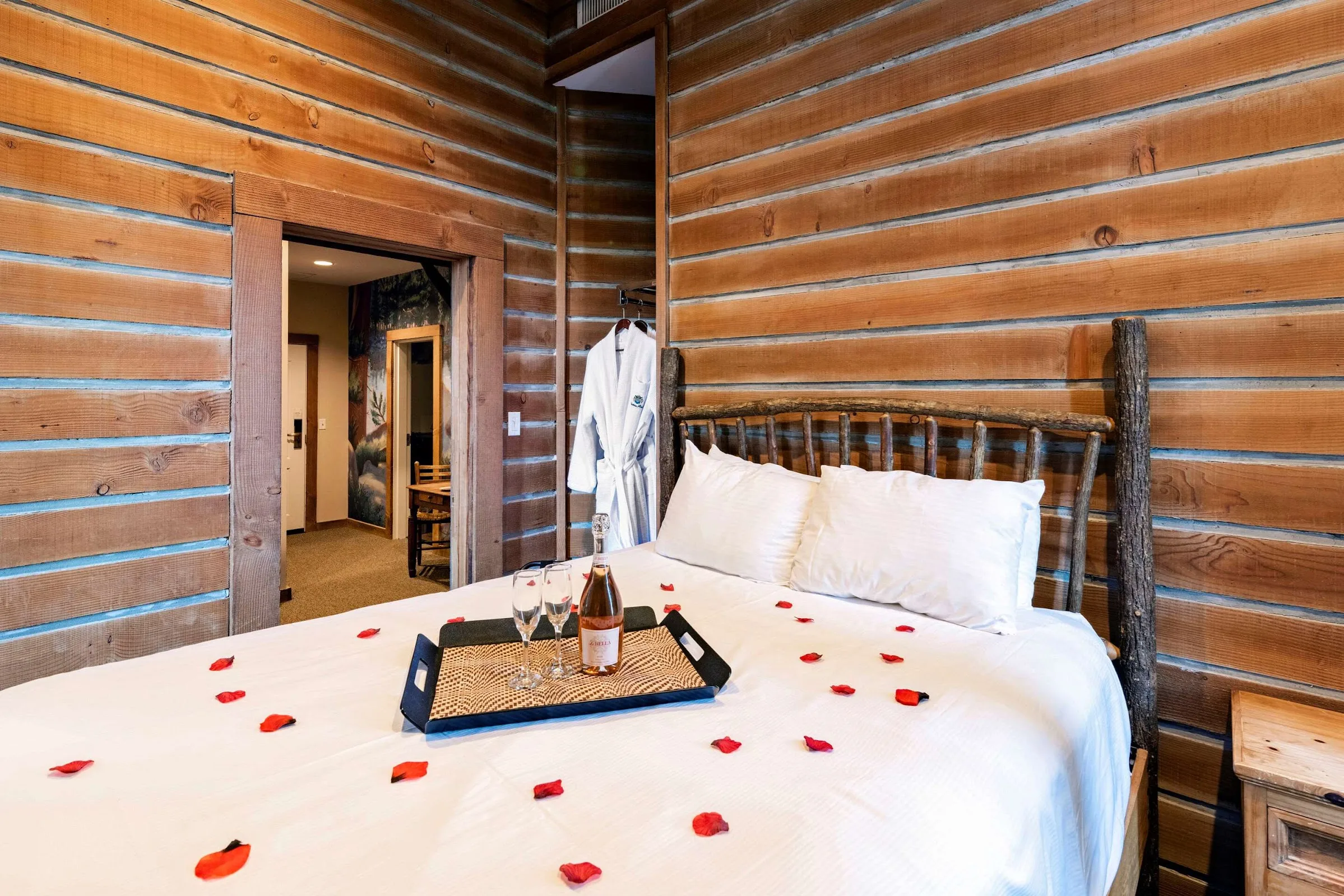 Chateau Avalon Hotel Spa and d'Nile Lounge gallery image