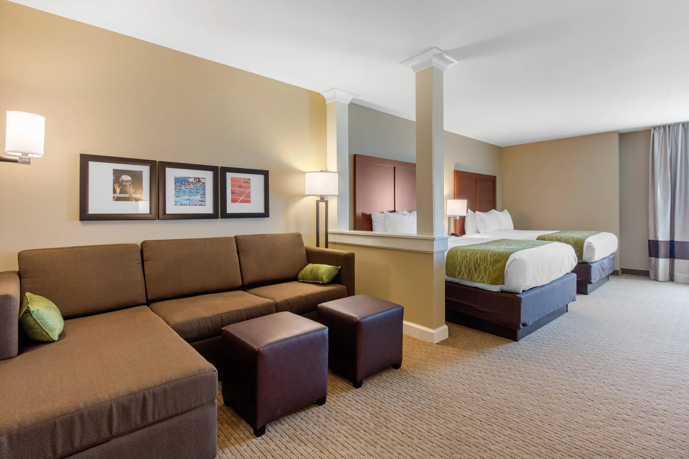 Comfort Inn and Suites - Crossplex Village gallery image