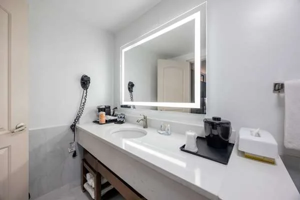 Comfort Inn Downtown Nashville - Music City Center gallery image