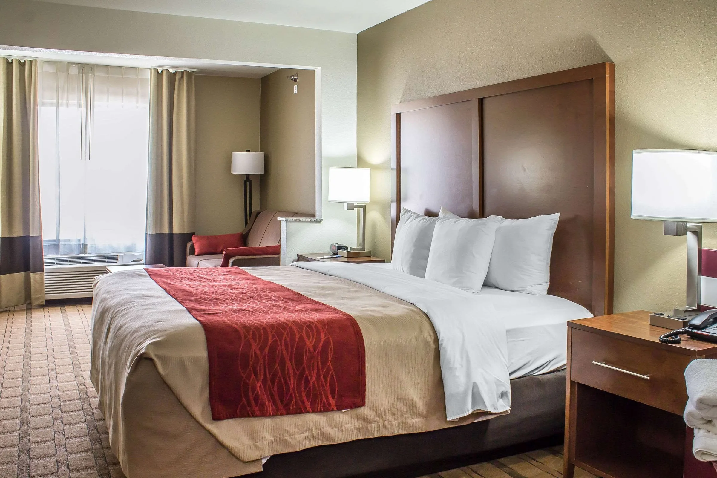 Comfort Inn & Suites Cedar Rapids North - Collins Road gallery image