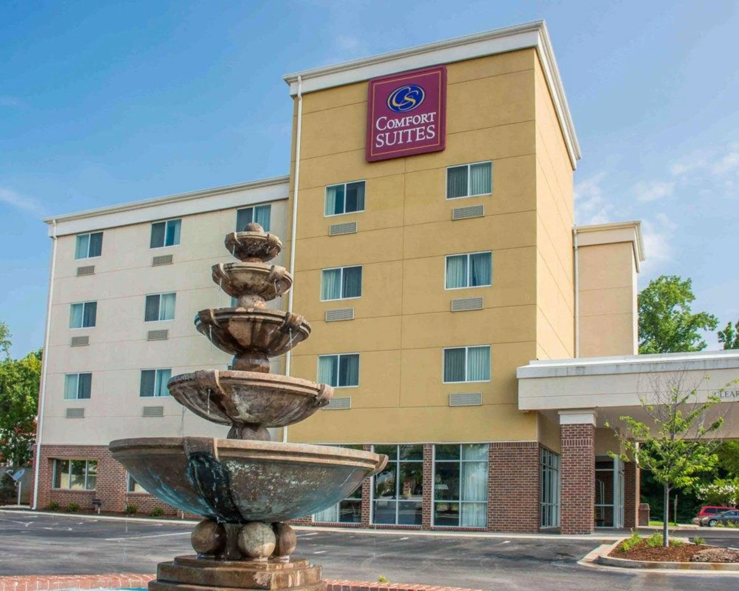 Comfort Suites Huntsville MidCity District at Research Park gallery image