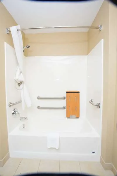 Country Inn & Suites by Radisson, Grand Forks, ND gallery image