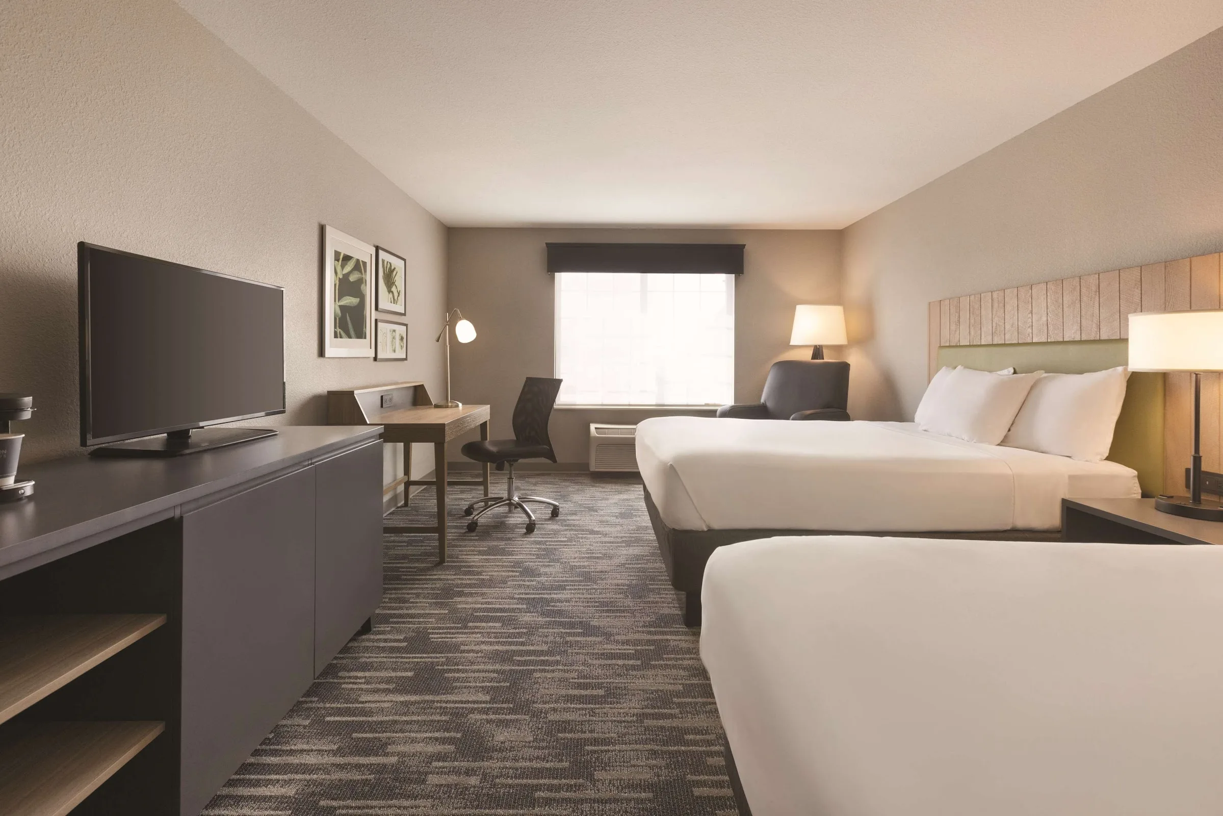 Country Inn & Suites by Radisson, Green Bay North gallery image