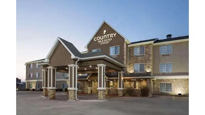 Country Inn & Suites by Radisson, Topeka West, KS