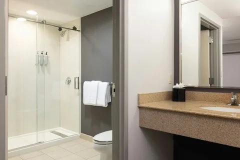 Courtyard by Marriott Boston-South Boston gallery image