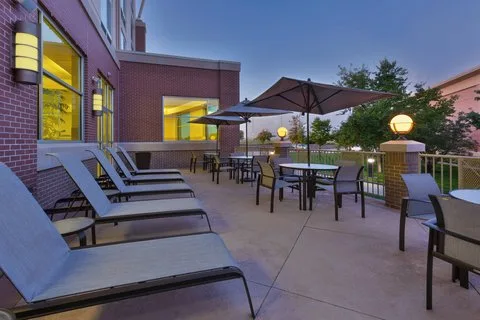 Courtyard by Marriott Omaha La Vista gallery image