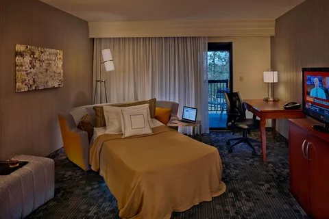 Courtyard by Marriott Providence Warwick gallery image