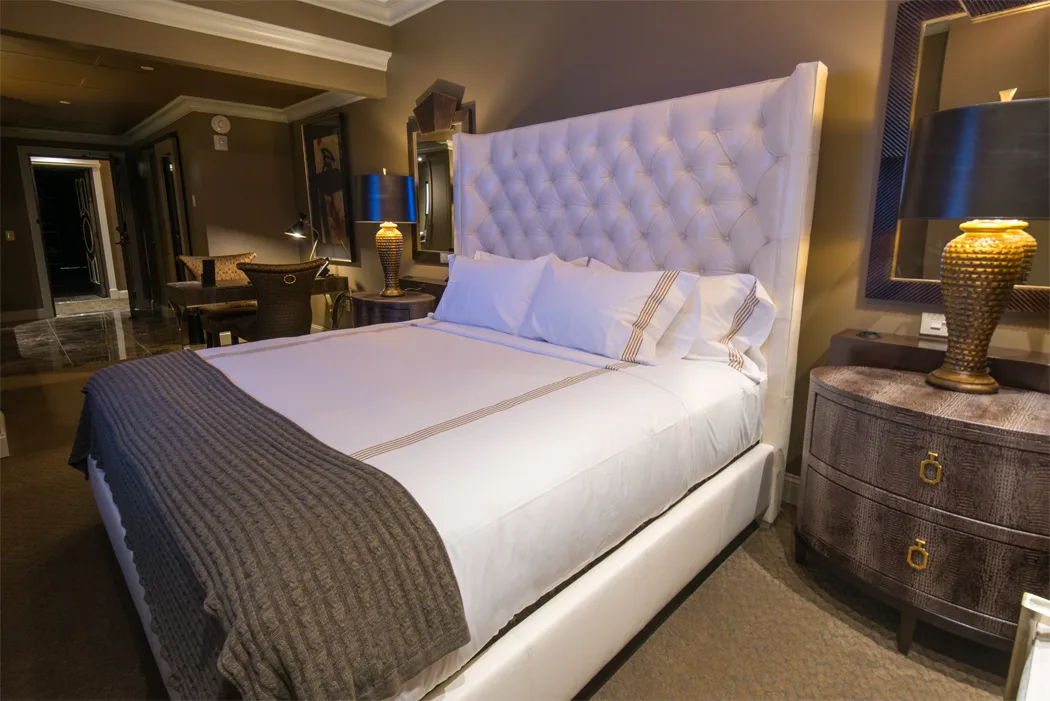 Curtiss Hotel gallery image