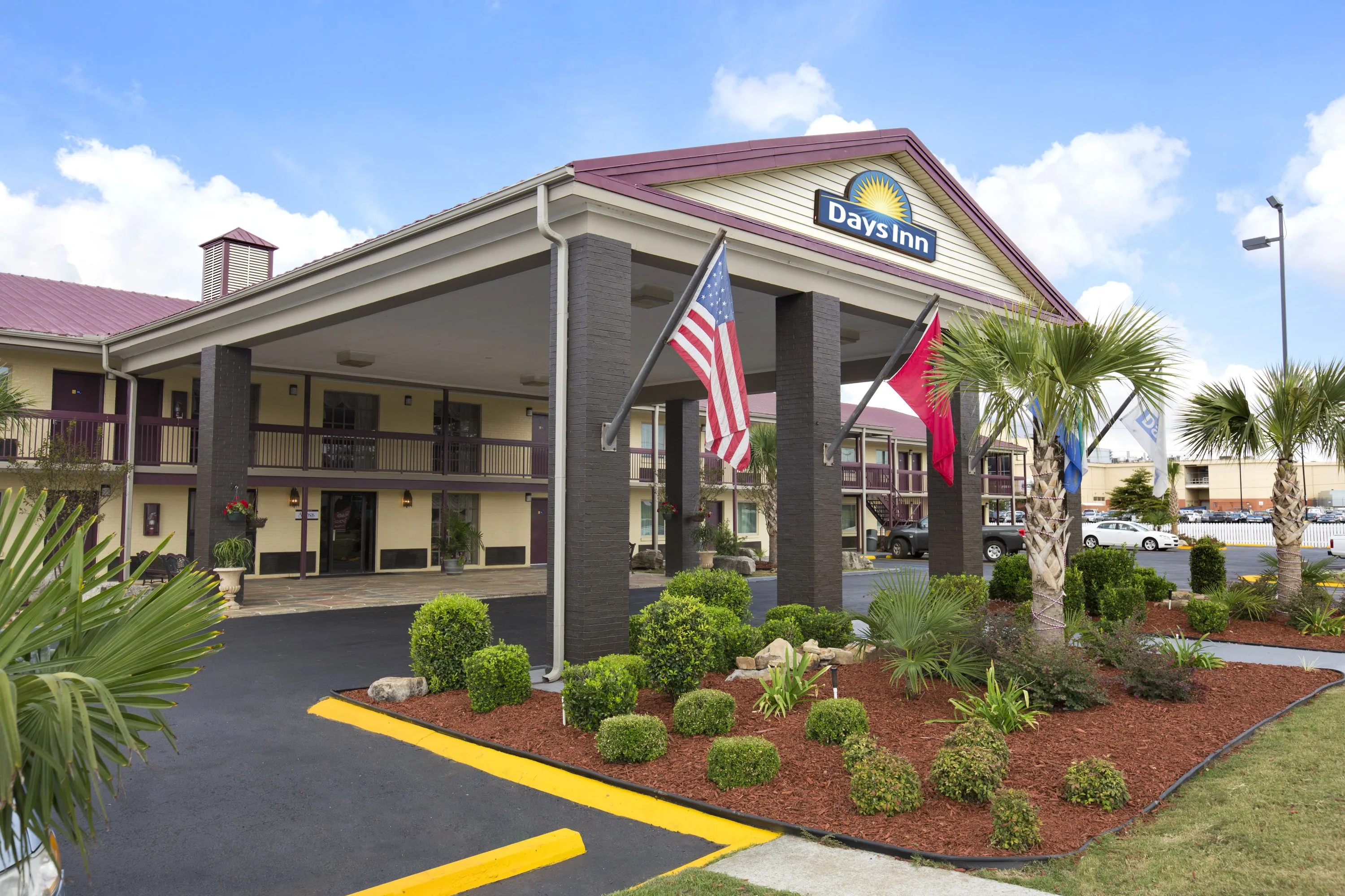 Days Inn by Wyndham West Memphis