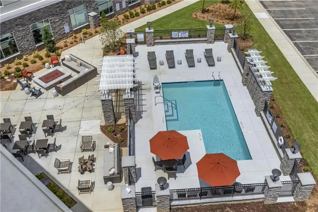 DoubleTree by Hilton Greenville Woodruff Road gallery image