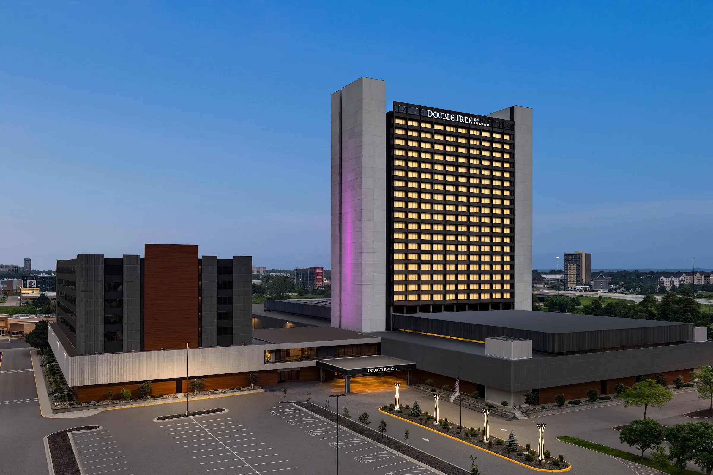 DoubleTree by Hilton Hotel Bloomington - Minneapolis South