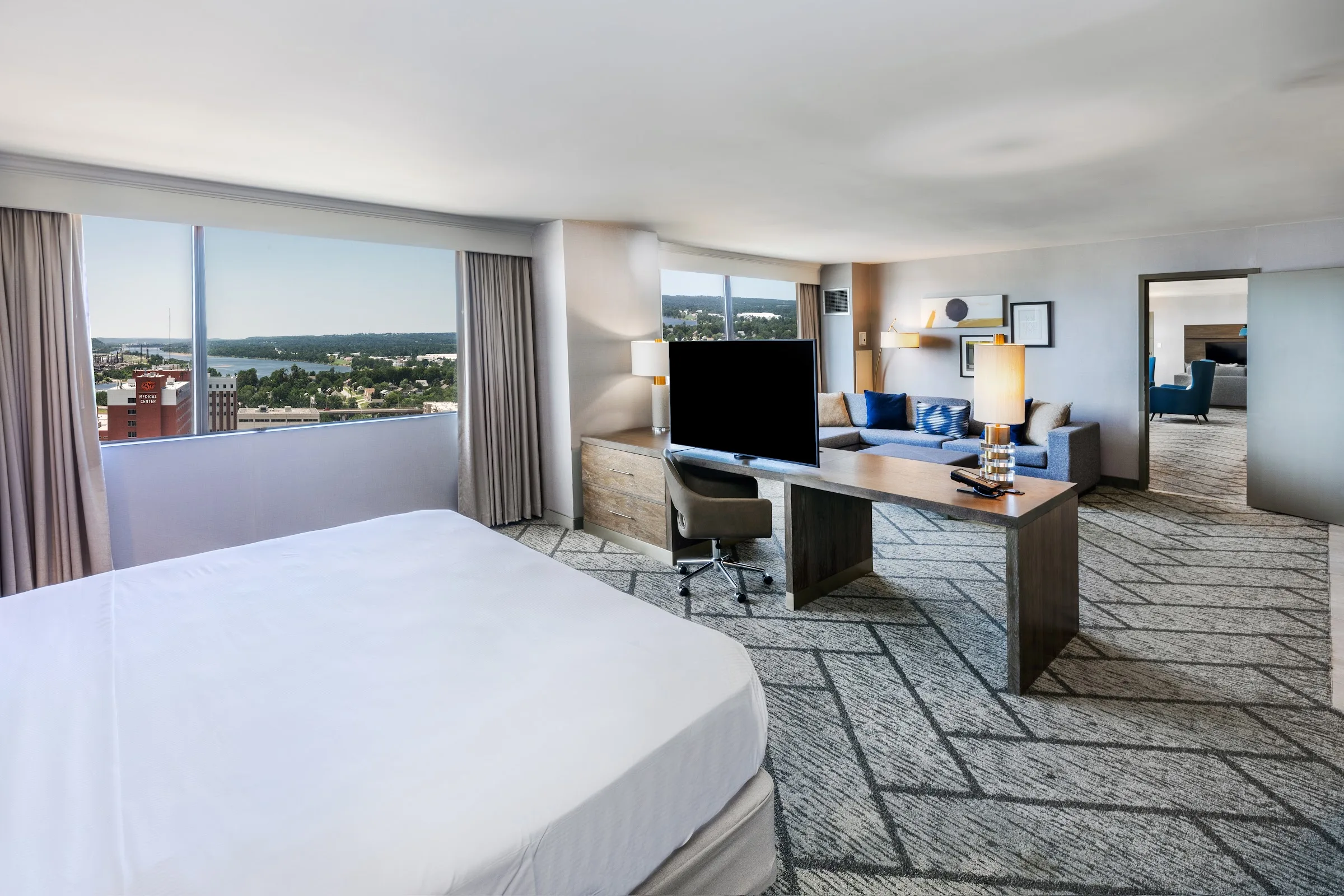 DoubleTree by Hilton Hotel Tulsa Downtown