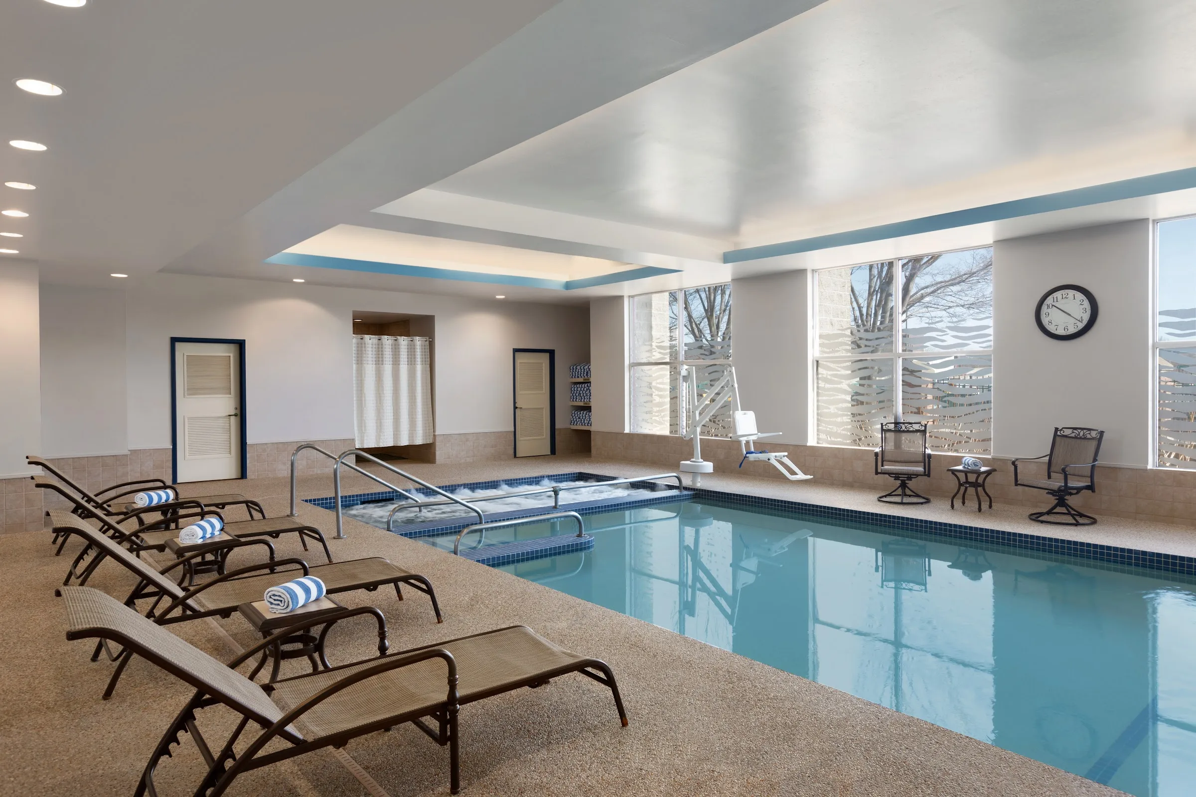 DoubleTree Suites by Hilton Hotel Boston - Cambridge gallery image