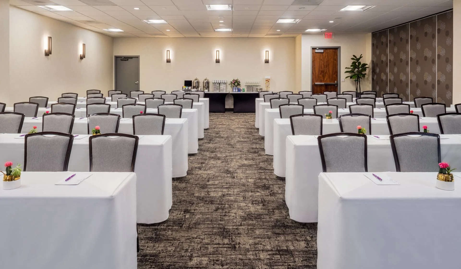 E-Central Downtown Los Angeles Hotel gallery image