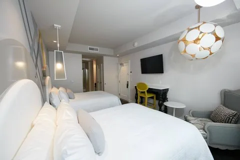 Elyton Hotel, Autograph Collection gallery image