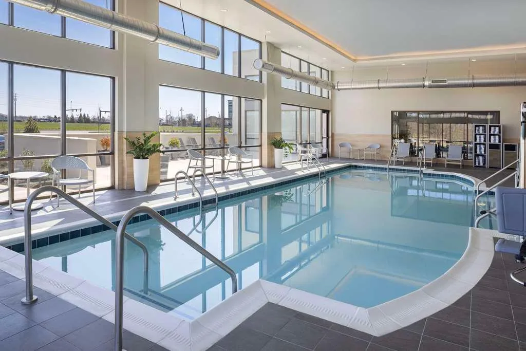 Embassy Suites by Hilton Bowling Green gallery image