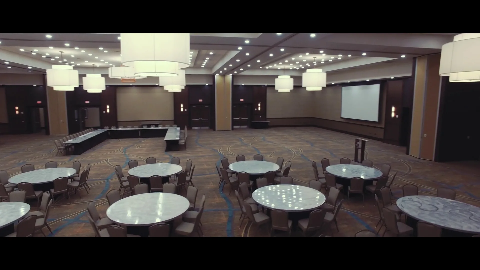 Embassy Suites by Hilton Chicago Naperville gallery image