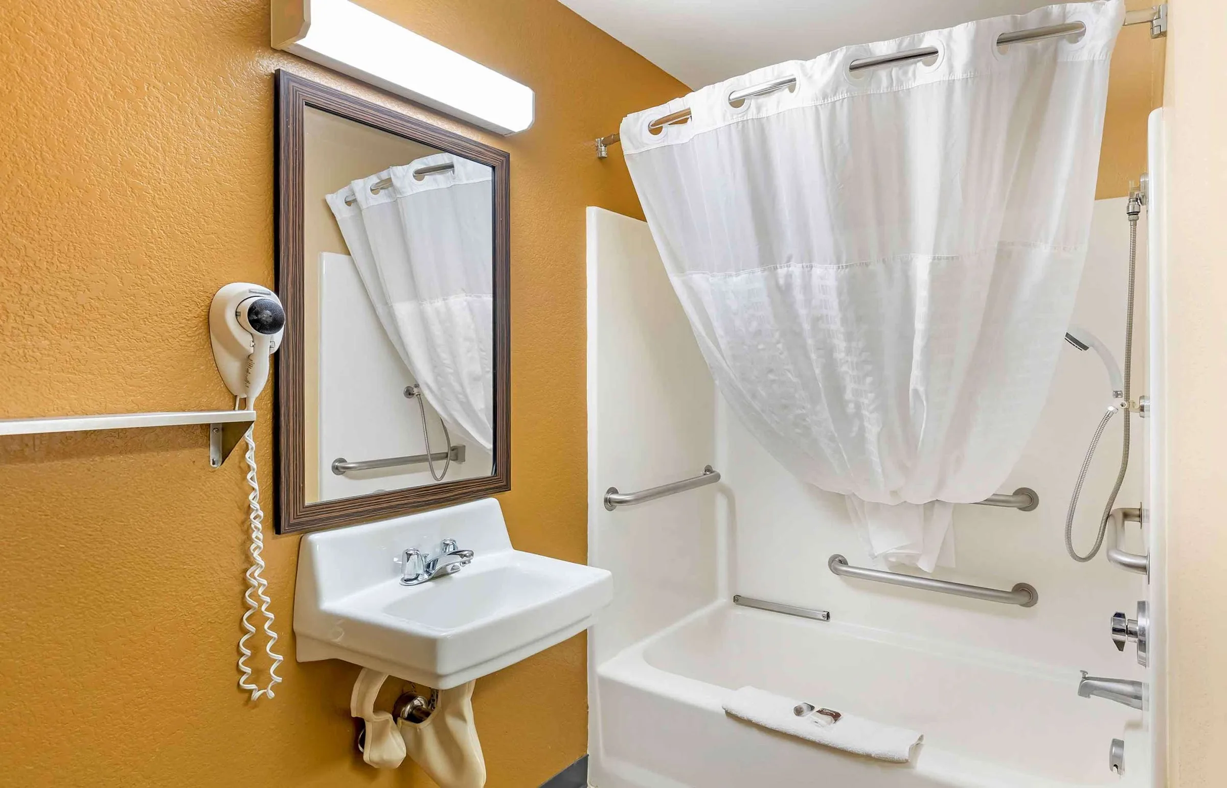 Extended Stay America Suites- Billings - West End gallery image