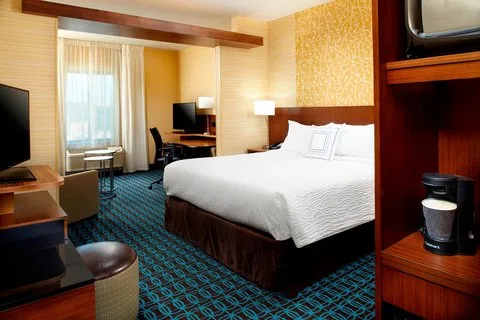 Fairfield by Marriott Inn & Suites Wheeling at The Highlands gallery image