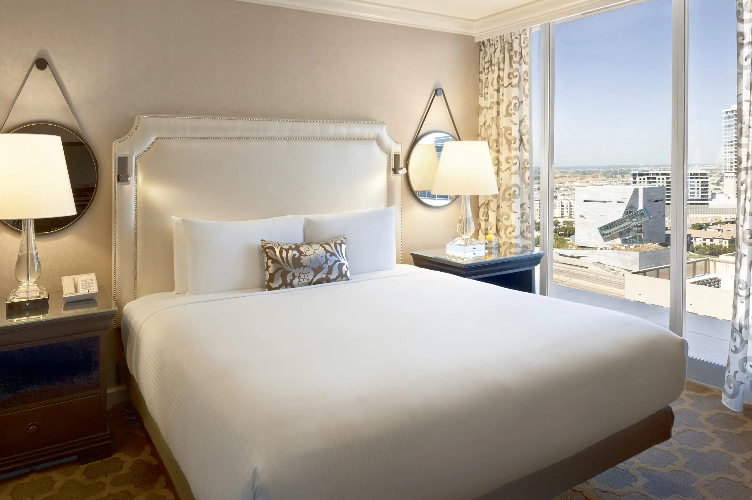 Fairmont Dallas gallery image