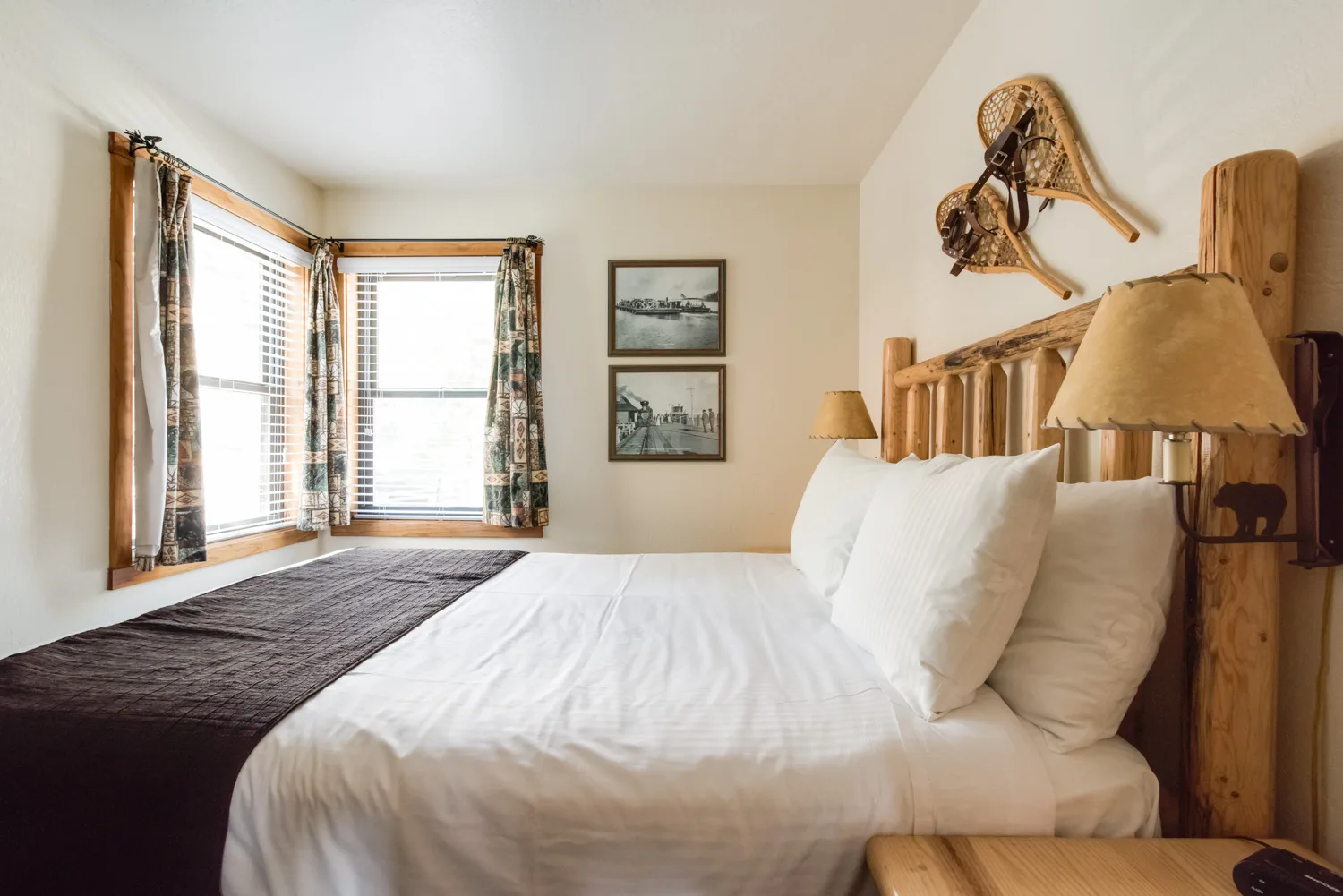 Franciscan Lakeside Lodge gallery image