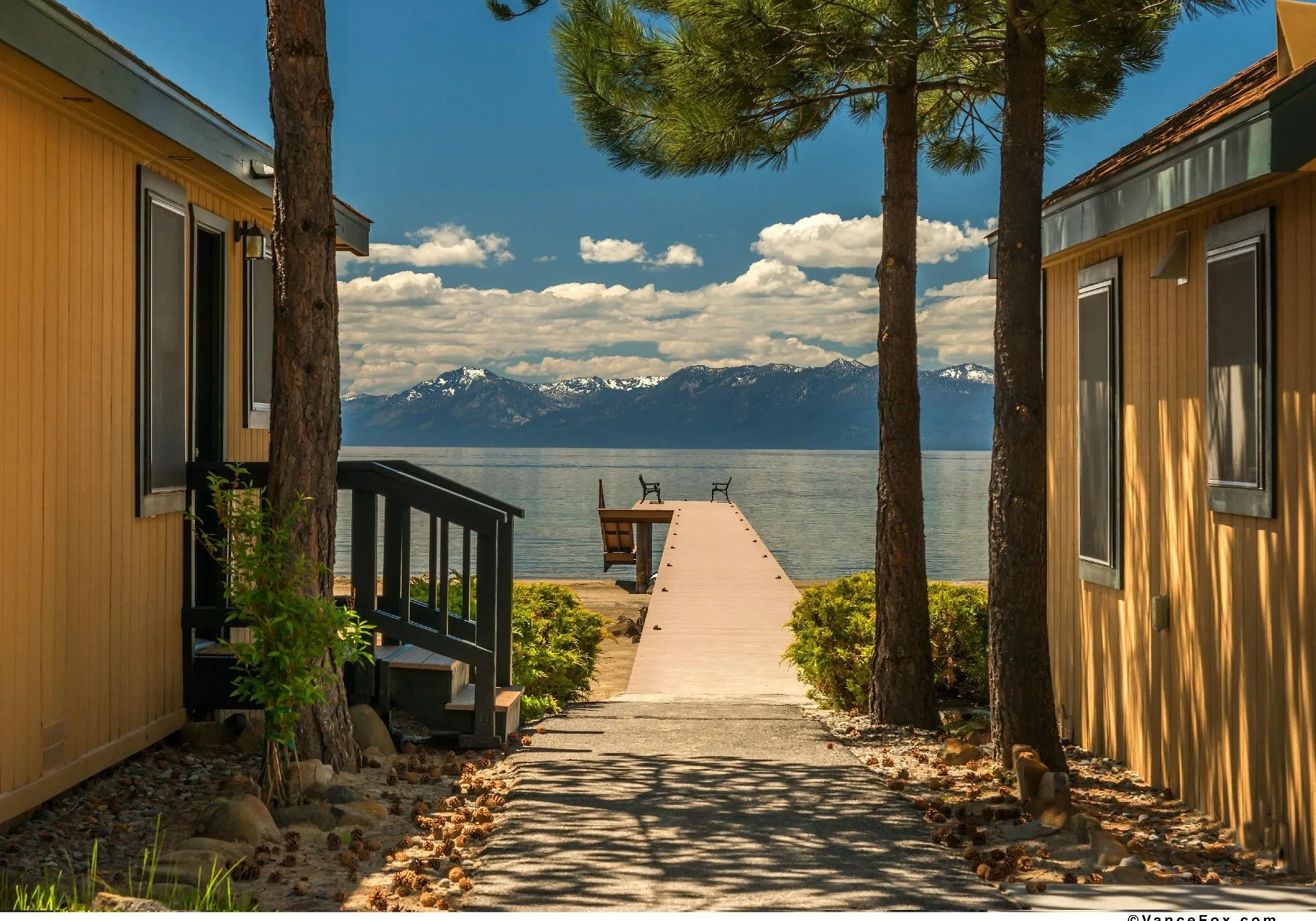 Franciscan Lakeside Lodge gallery image