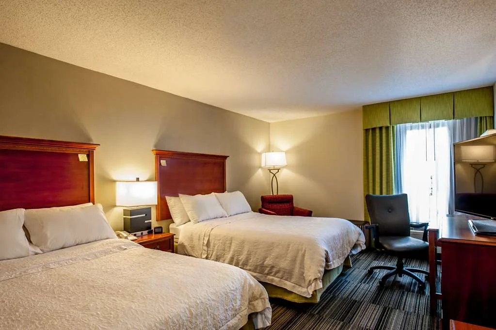 Hampton Inn Bowling Green gallery image
