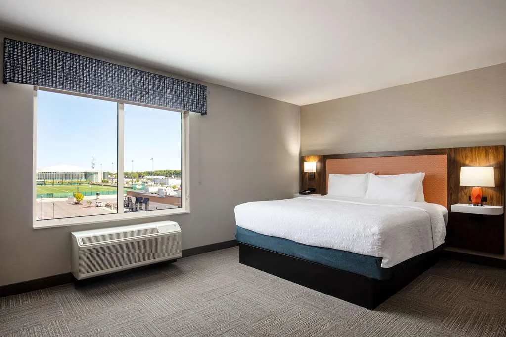Hampton Inn by Hilton Green Bay Stadium gallery image