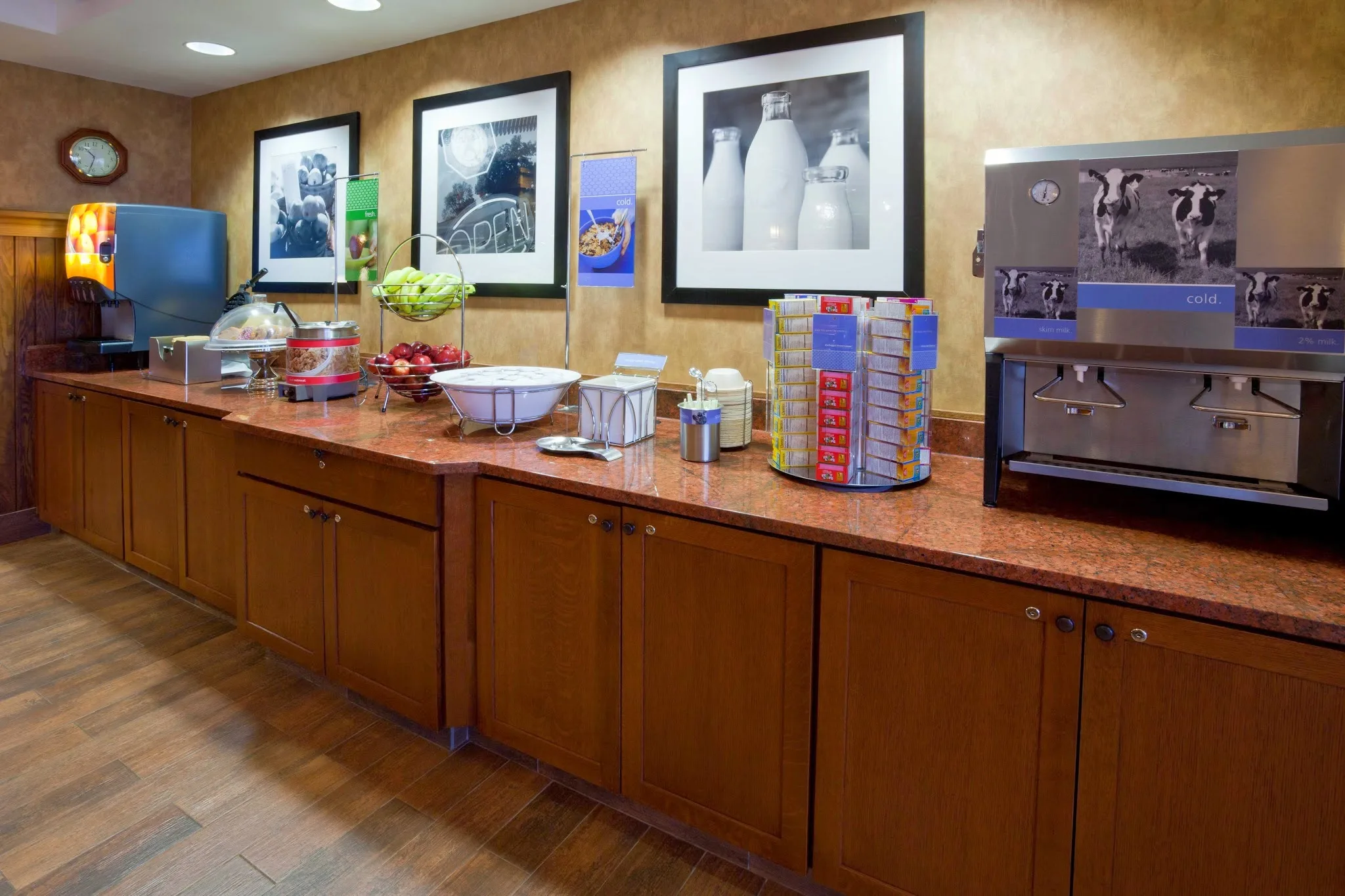 Hampton Inn Duluth Canal Park gallery image