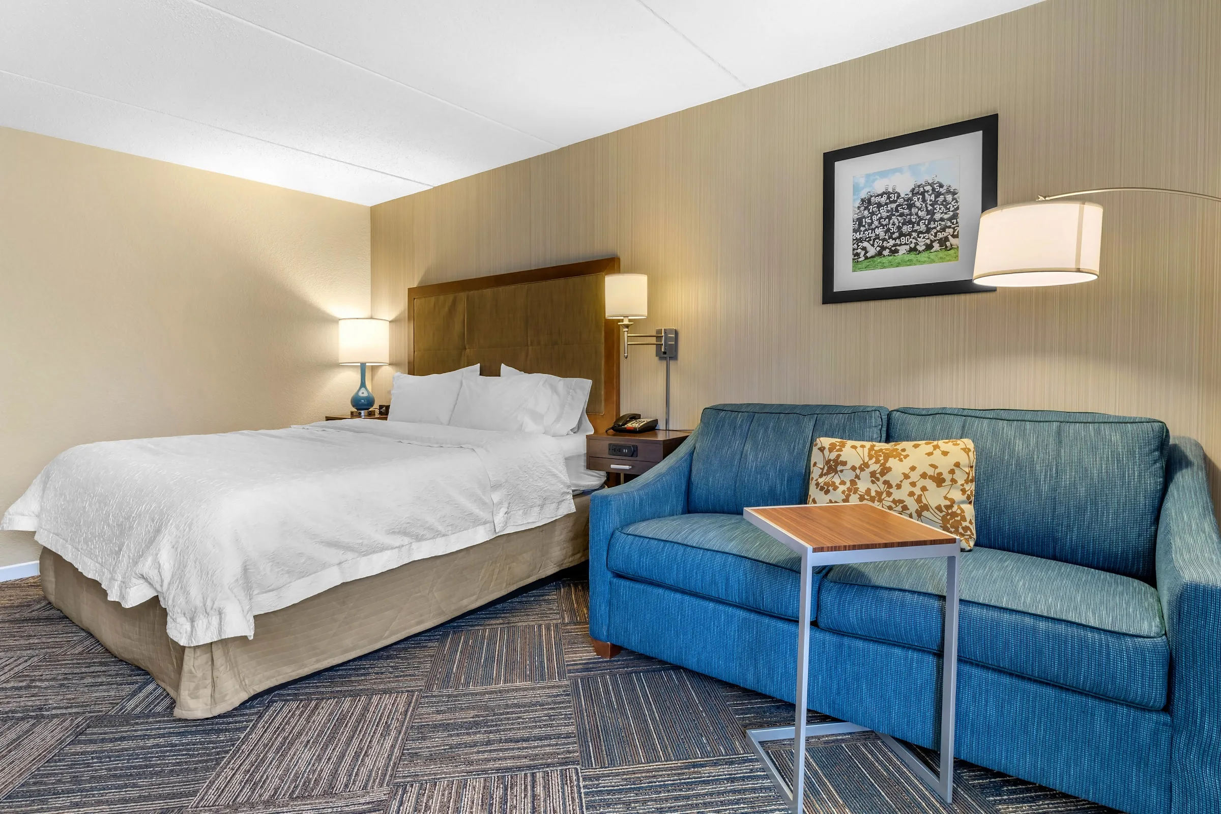 Hampton Inn Green Bay Downtown gallery image
