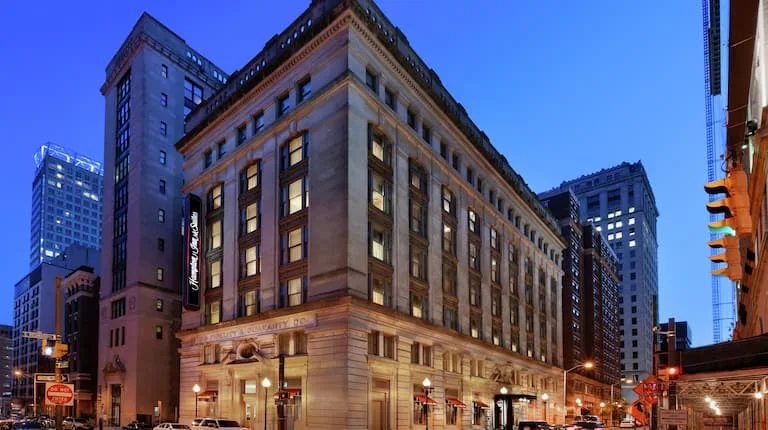 Hampton Inn & Suites Baltimore Inner Harbor