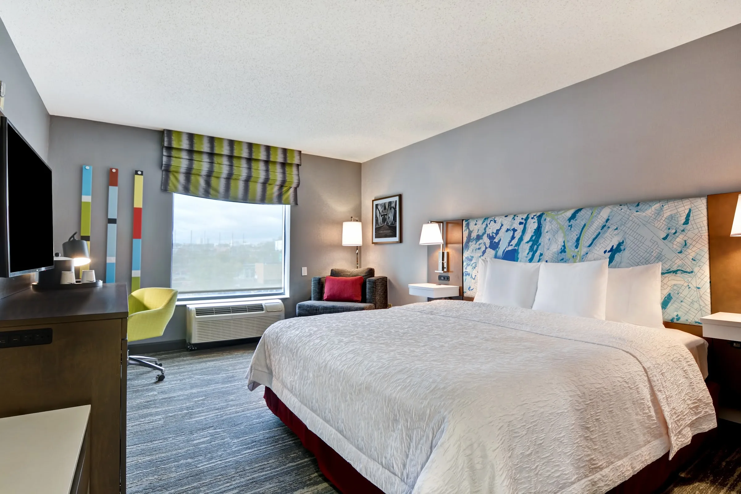 Hampton Inn & Suites Newark-Harrison-Riverwalk gallery image
