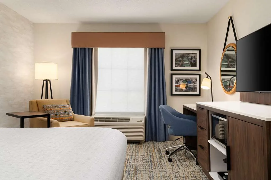 Hampton Inn & Suites Newport/Middletown gallery image
