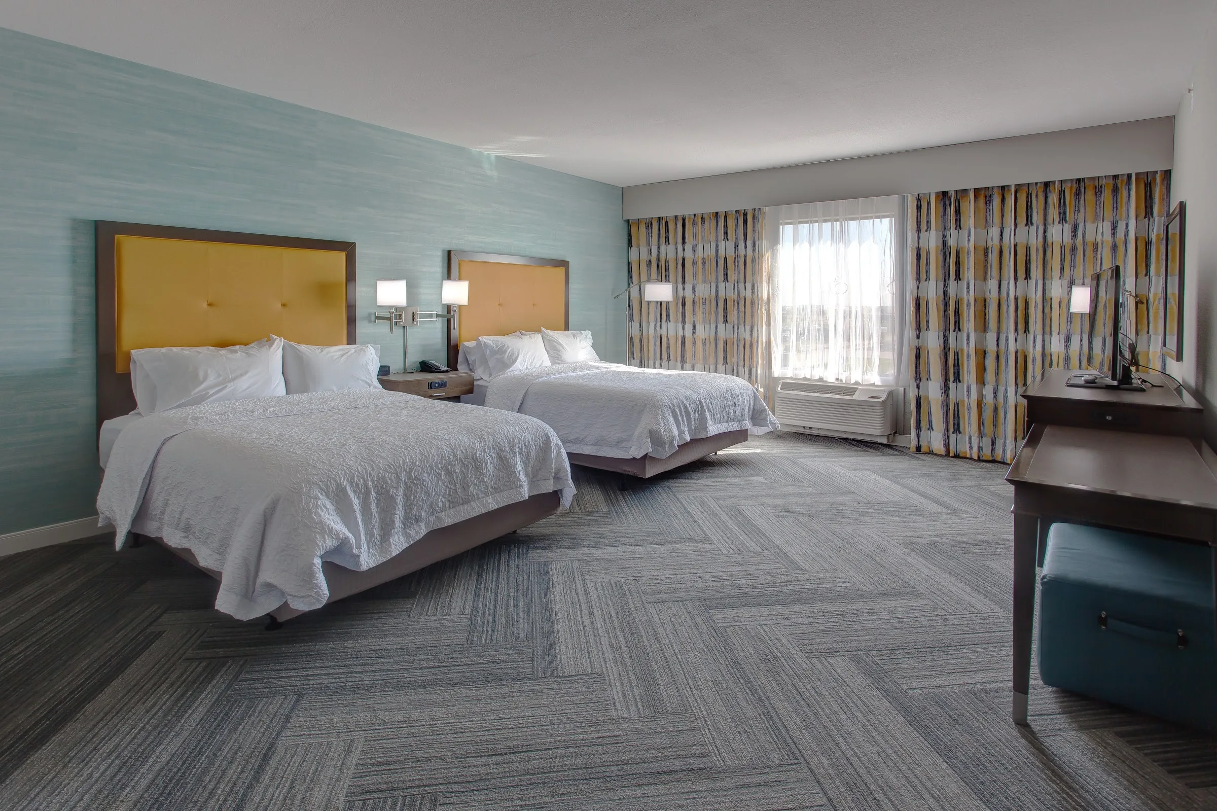 Hampton Inn & Suites Wichita/Airport gallery image