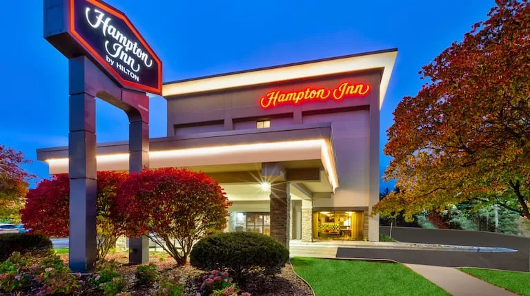 Hampton Inn Traverse City gallery image